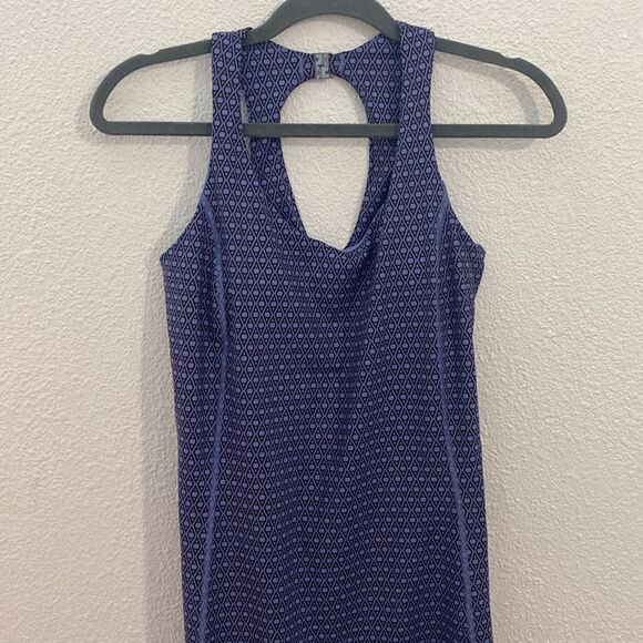 NWOT- Athleta-Ultimate Ease Fit And Flare Blue Purple Printed Dress- Size Small - Picture 5 of 15
